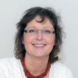 Dr. Marion Waldenmair